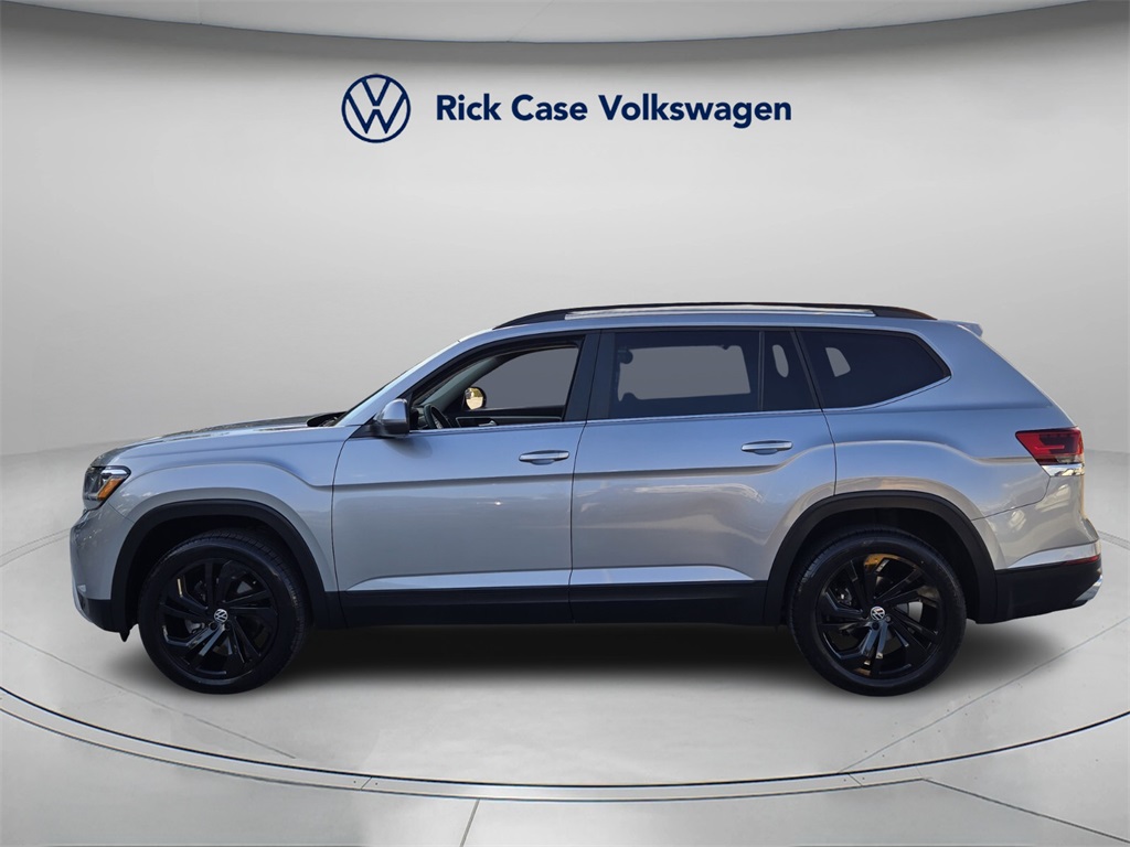 2022 Volkswagen Atlas V6 SE Technology photo 2