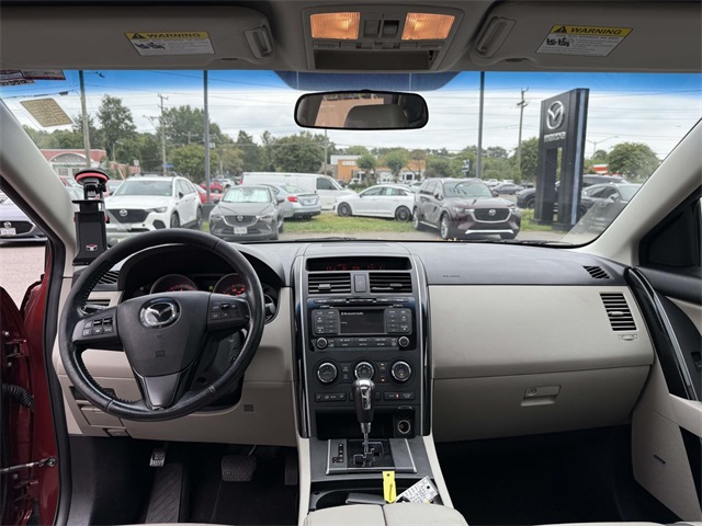 2011 Mazda CX-9 Touring photo 2