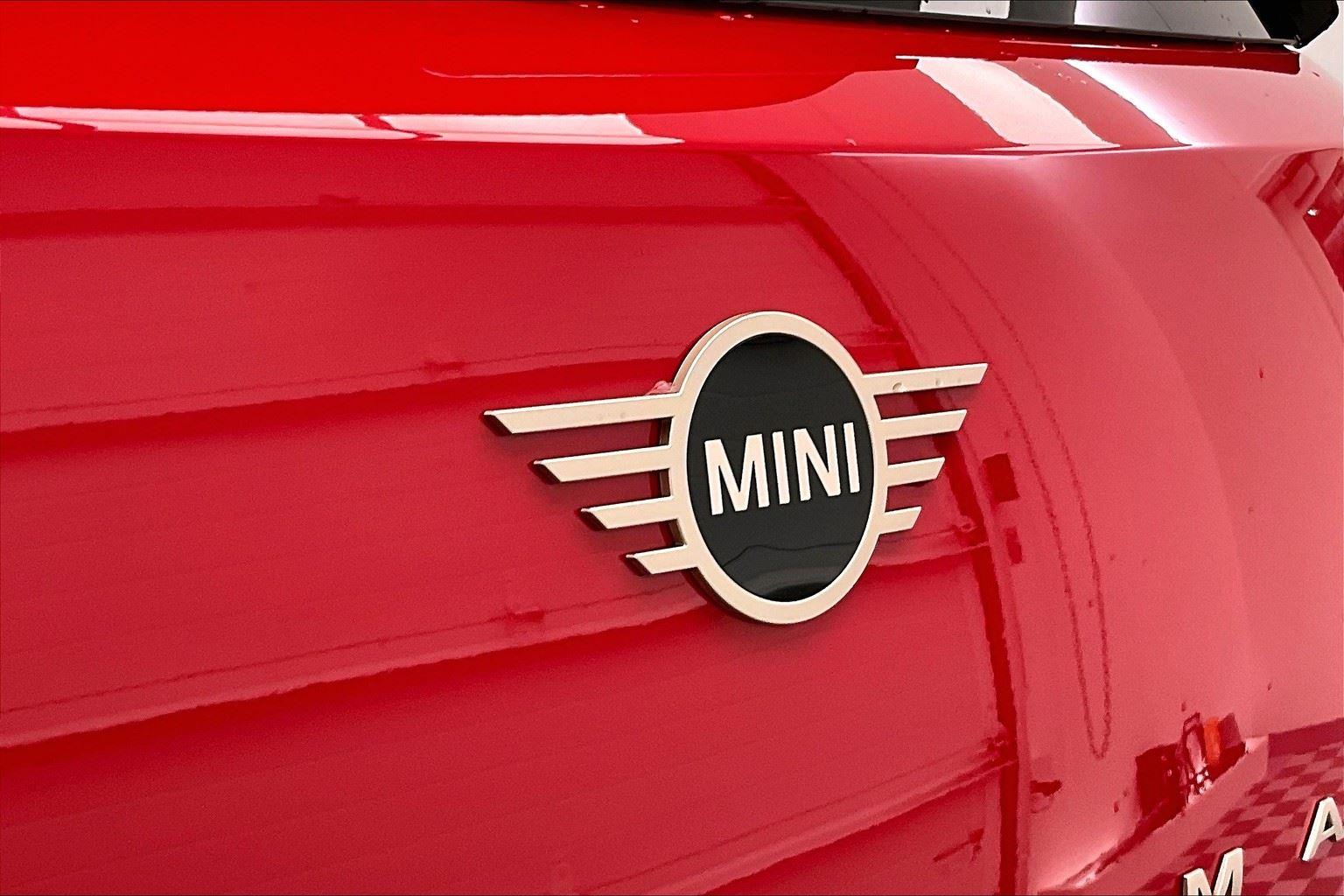 2025 Mini Countryman S ALL4 photo 7