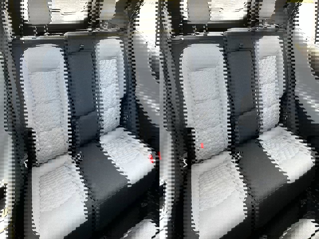 2018 Chevrolet Equinox LS photo 25
