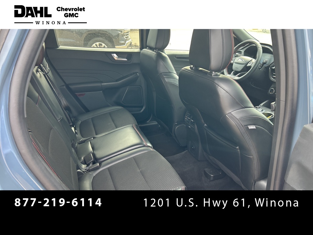 2025 Ford Escape ST-Line Select photo 24