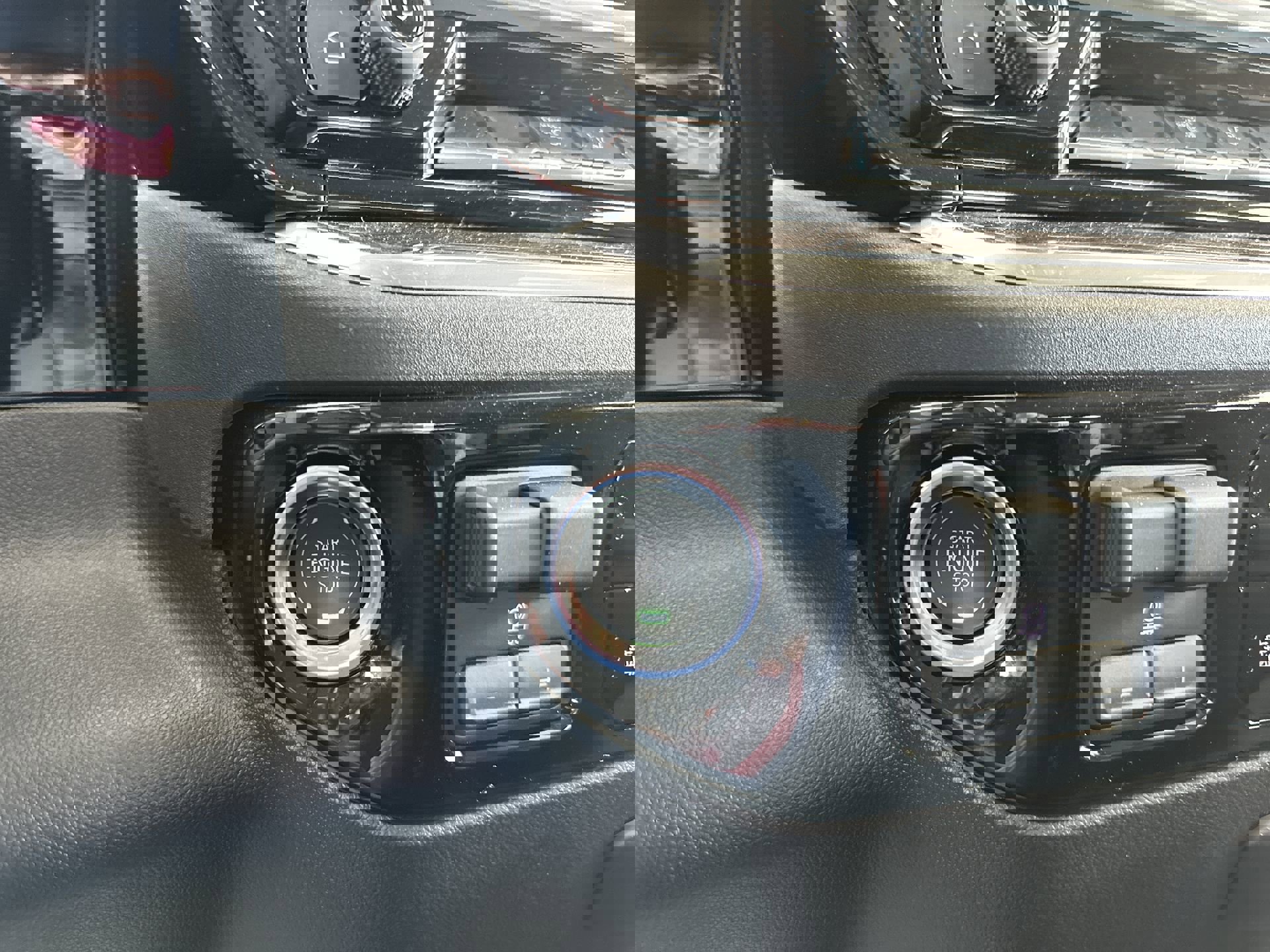 2025 Chevrolet Silverado 3500HD LT photo 16