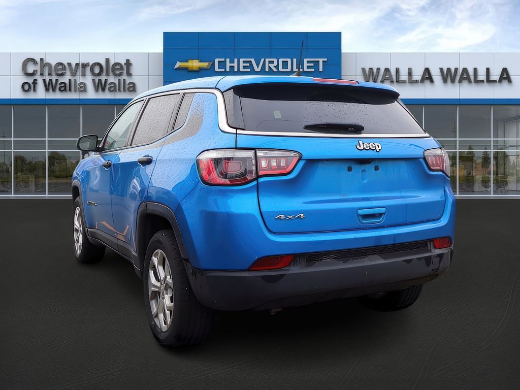 2024 Jeep Compass Sport photo 4