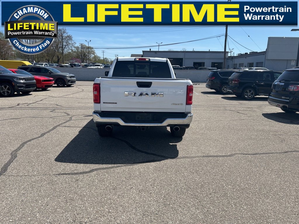 2025 Ram 1500 Big Horn Lone Star photo 4