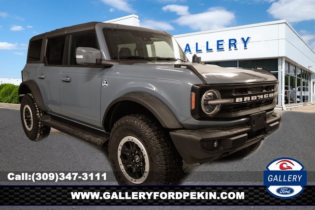 2025 Ford Bronco 4-Door Outer Banks's photo