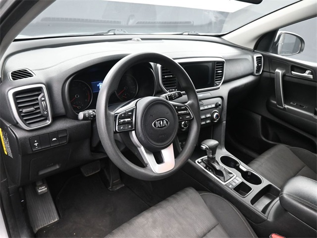 2020 Kia Sportage LX photo 17