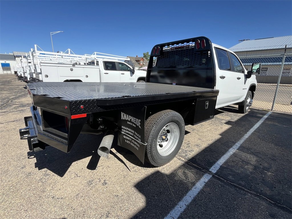 2025 Chevrolet Silverado 3500HD Work Truck photo 4