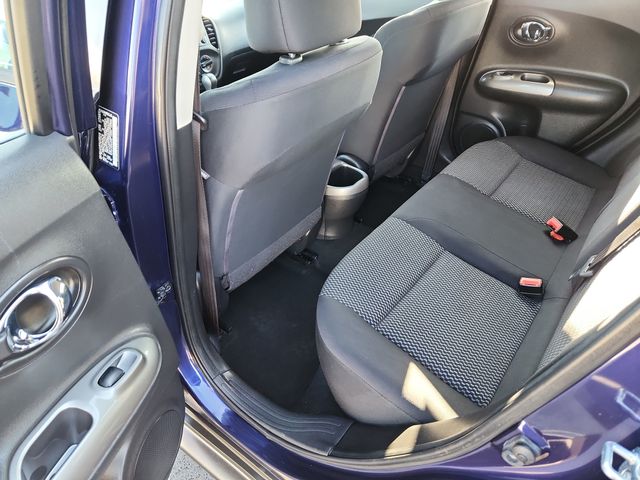 2016 Nissan Juke S photo 20