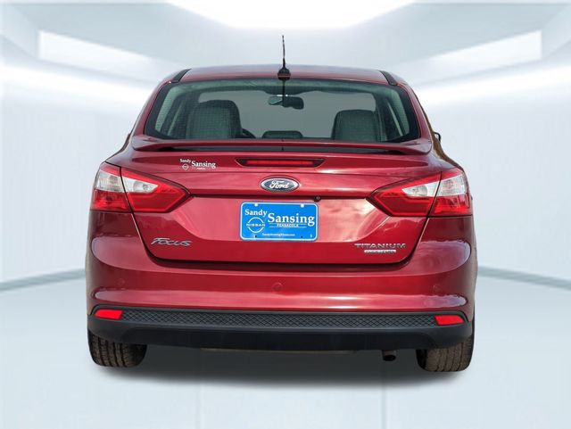 2014 Ford Focus Titanium photo 4