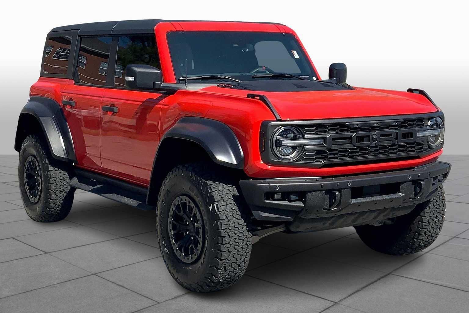 2023 Ford Bronco Raptor photo 2