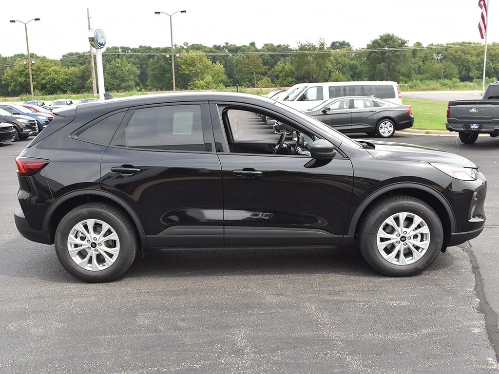2025 Ford Escape Active photo 4
