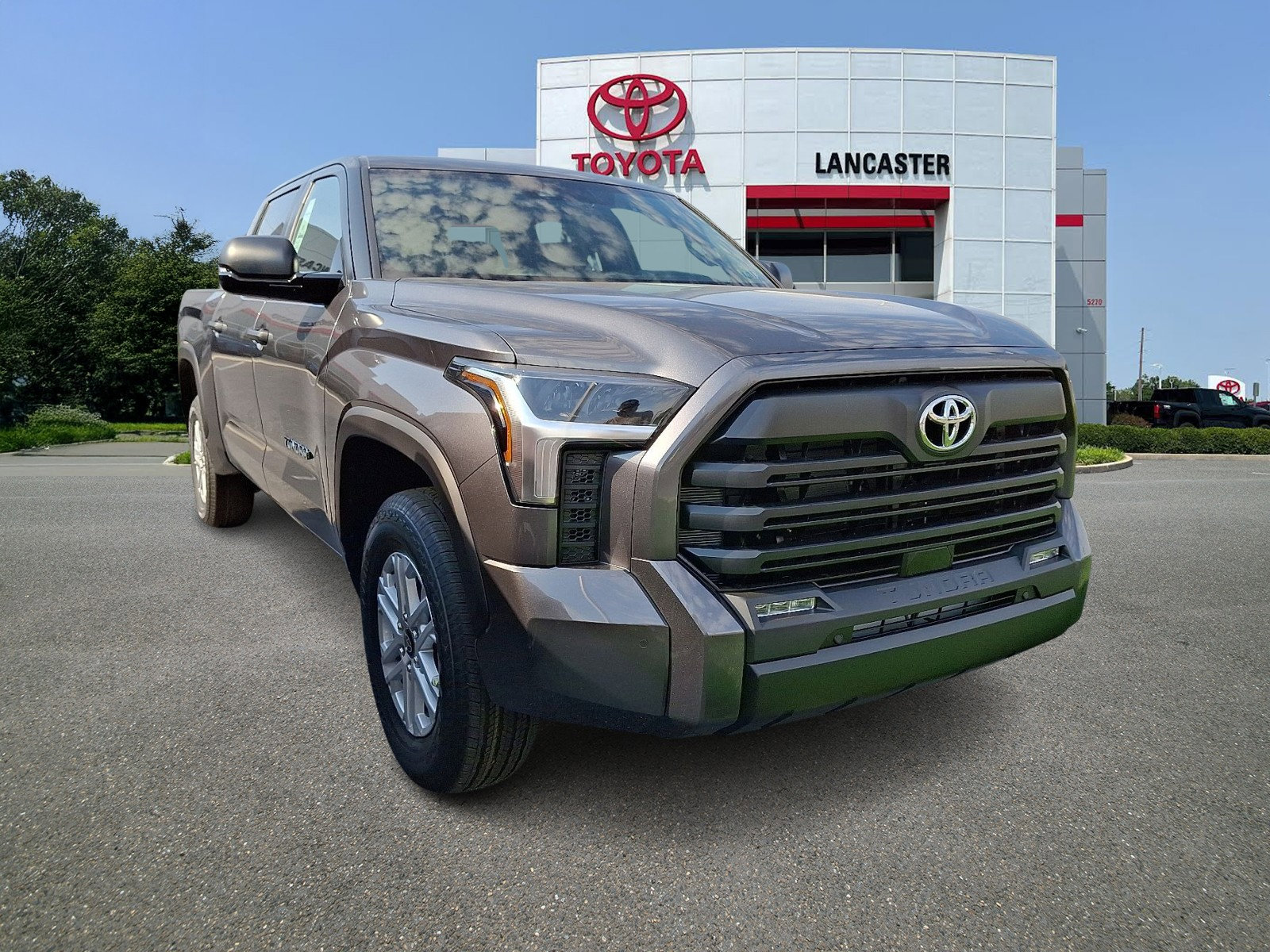 2026 Toyota Tundra SR5's photo