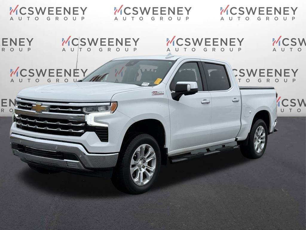 2022 Chevrolet Silverado LTZ's photo