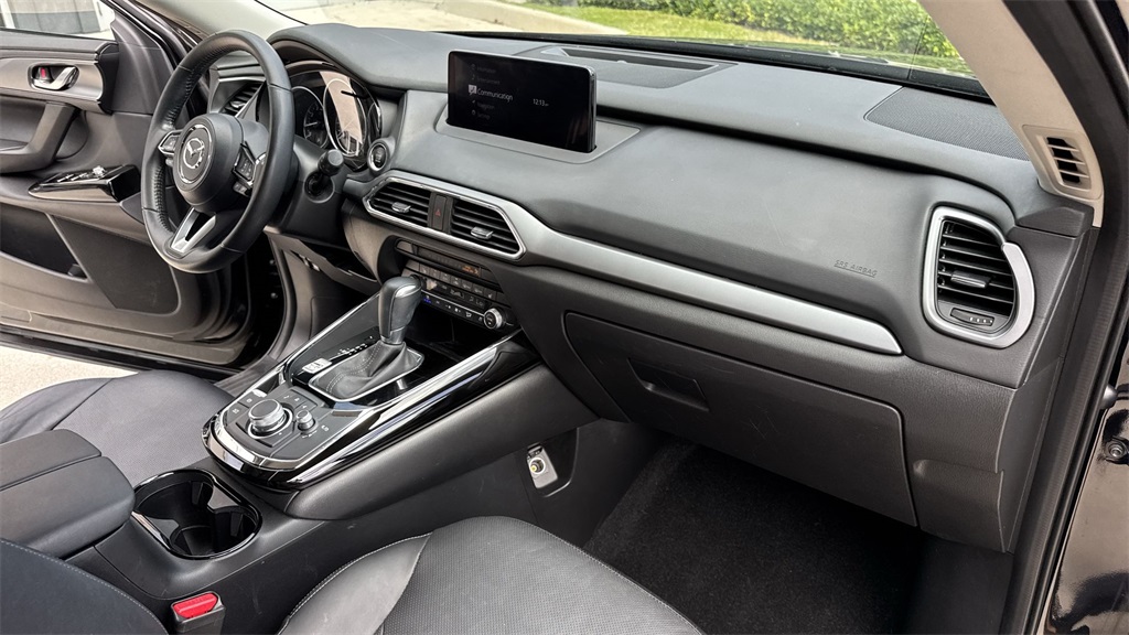 2023 Mazda CX-9 Touring photo 32