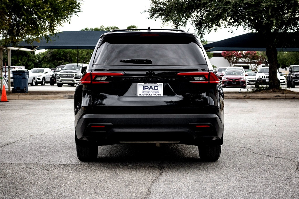 2024 Toyota Grand Highlander XLE photo 6