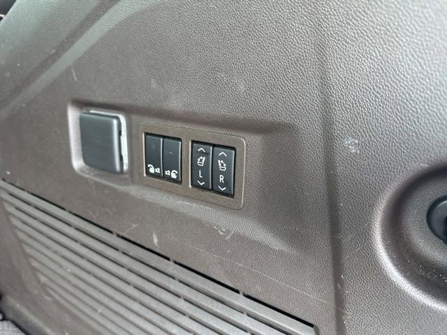 2021 Gmc Yukon SLT photo 21