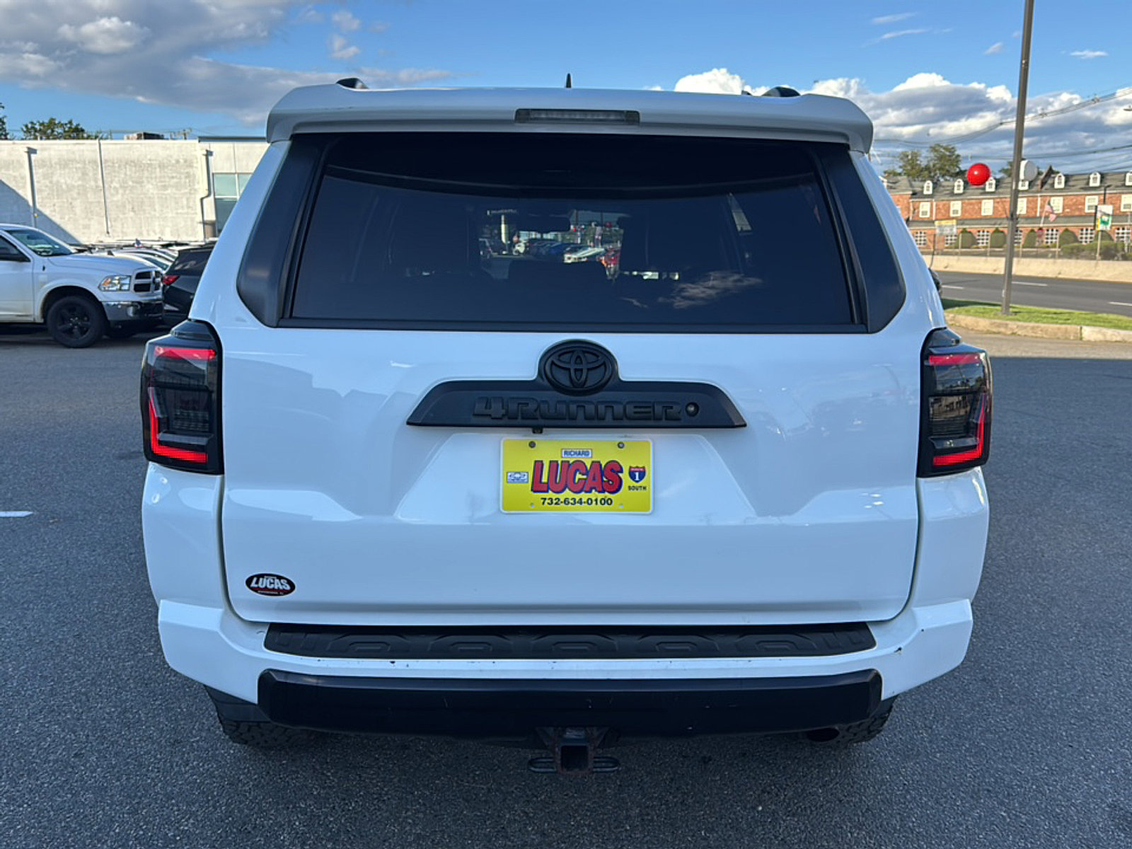 2016 Toyota 4Runner TRD Pro photo 5