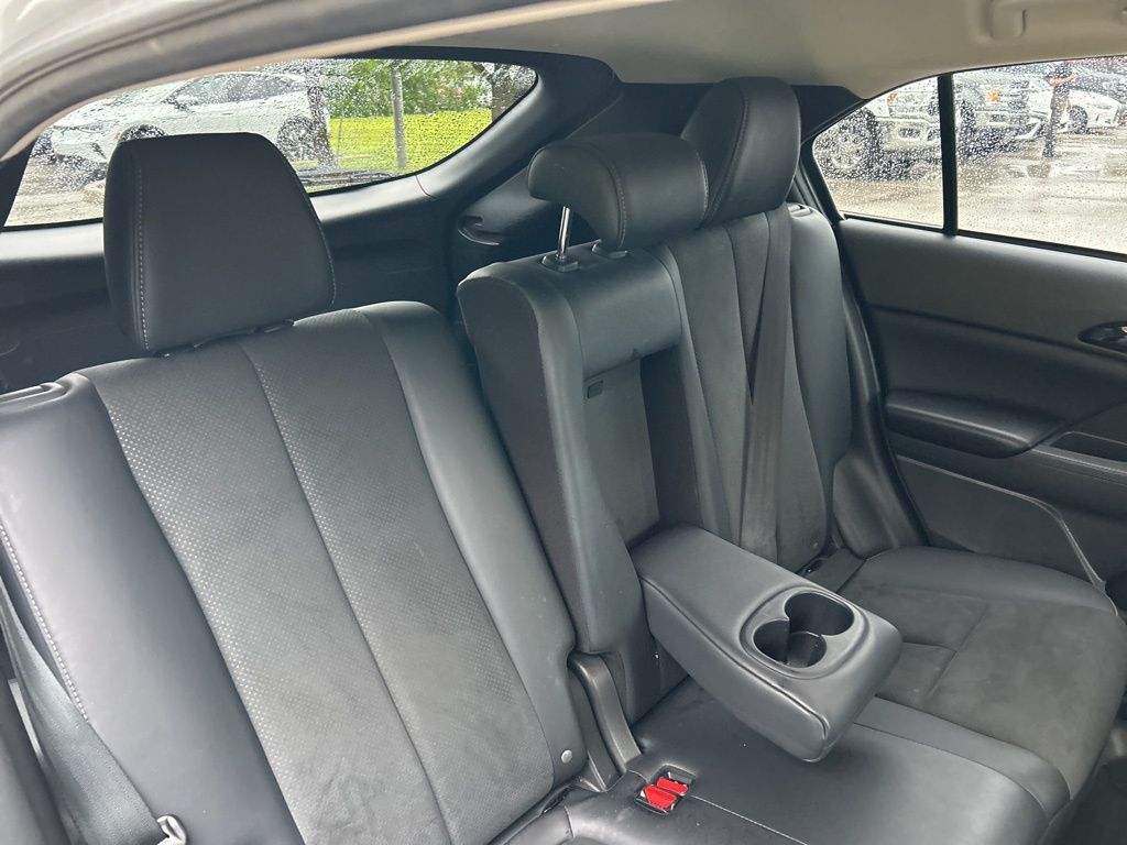 2024 Mitsubishi Eclipse Cross SE photo 41