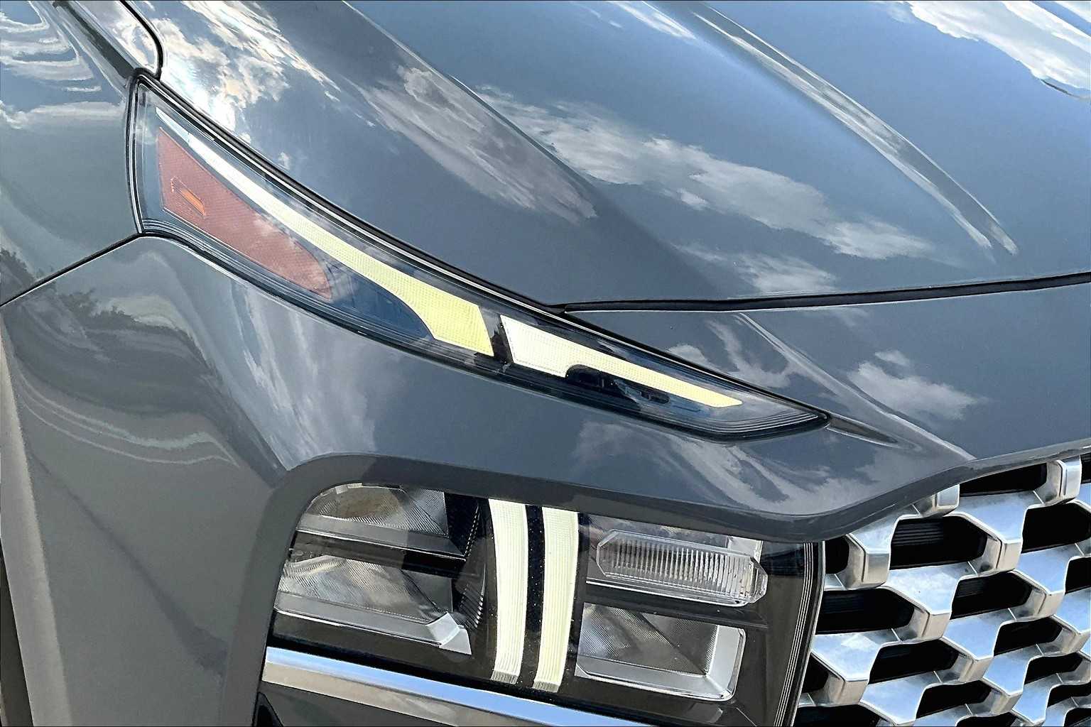 2021 Hyundai Santa Fe SEL photo 25