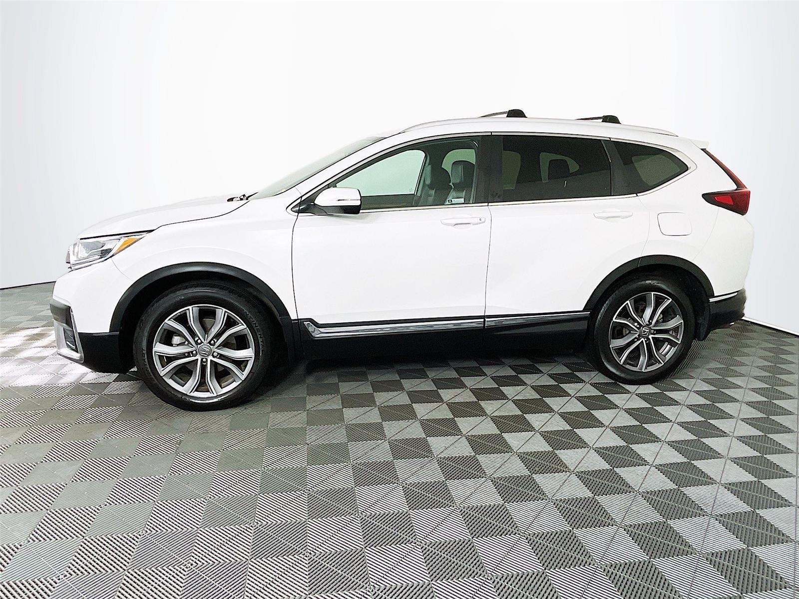2021 Honda CR-V Touring photo 4
