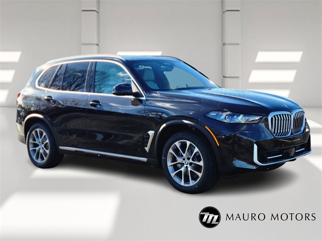 2026 BMW X5 40i's photo