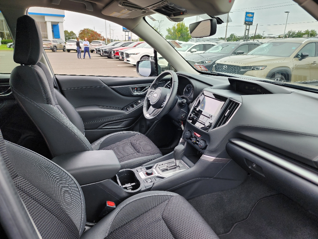 2019 Subaru Forester Premium photo 23