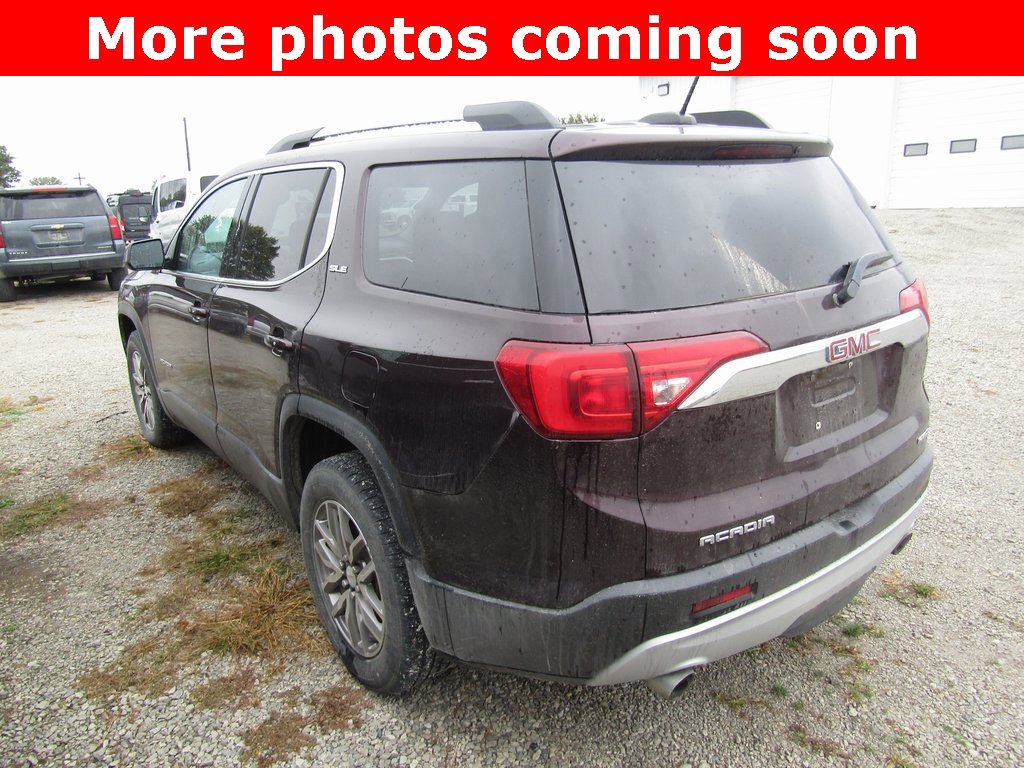 2017 Gmc Acadia SLE photo 3