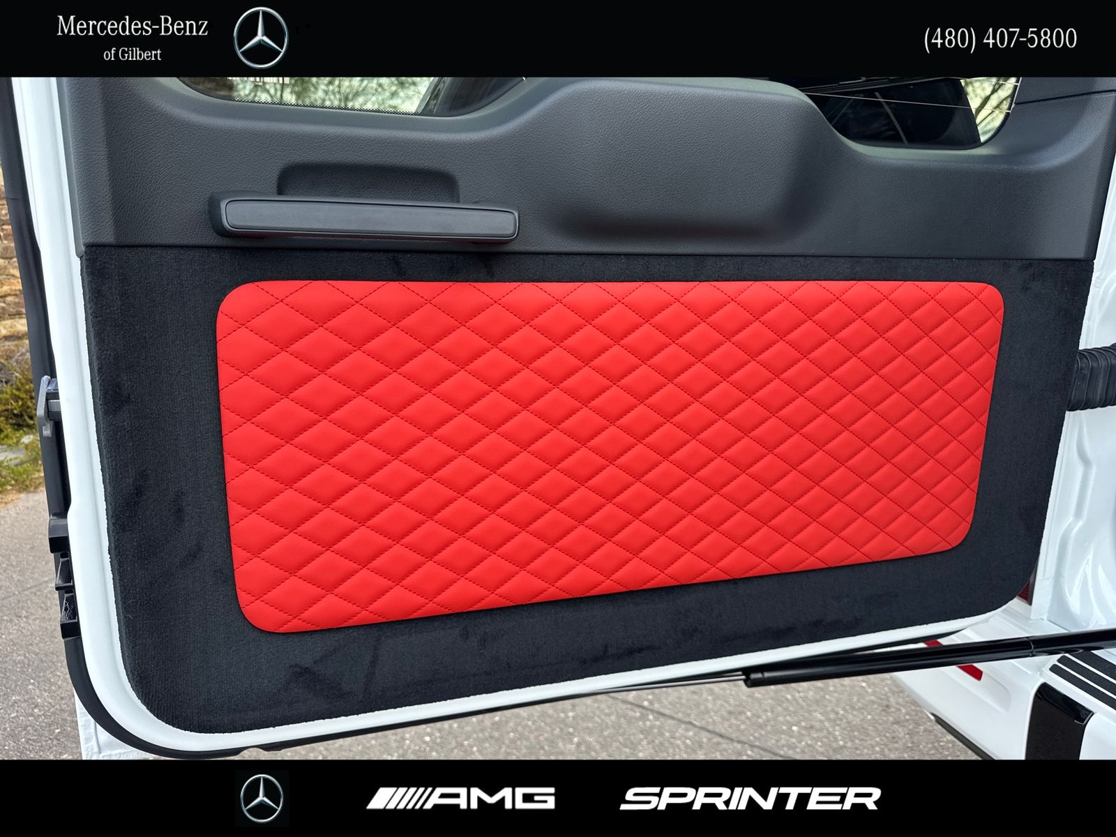 2025 Mercedes Benz G AMG 63 photo 7