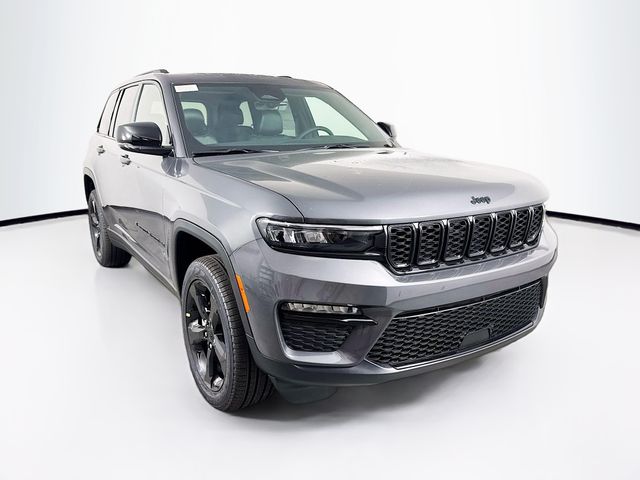 2025 Jeep Grand Cherokee Limited's photo