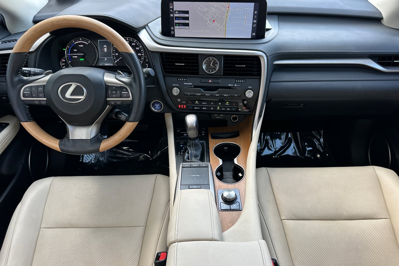 2022 Lexus RX 450h photo 12