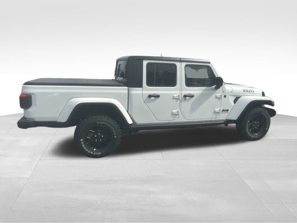 2025 Jeep Gladiator Willys photo 17