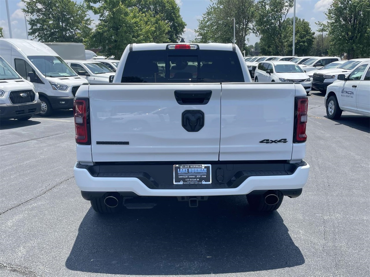 2025 Ram 1500 Big Horn Lone Star photo 6