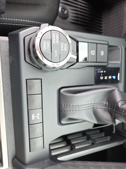 2025 Toyota Tacoma TRD Off-Road 4x4 Double Cab photo 18