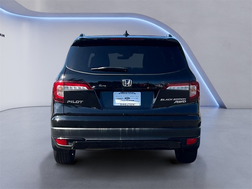 2022 Honda Pilot Black Edition photo 4