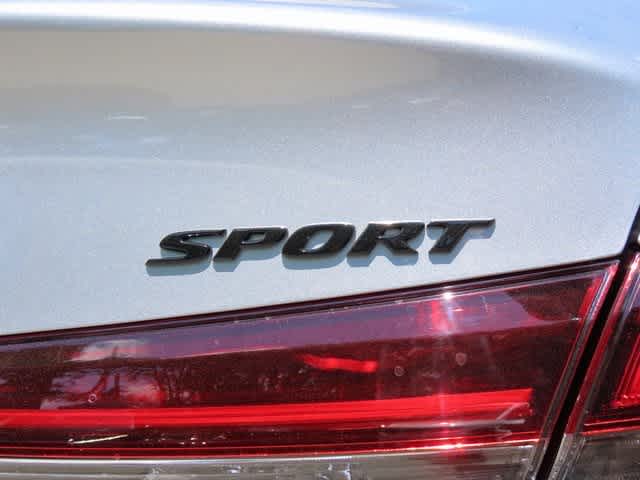 2026 Honda Civic Hybrid Sport photo 9