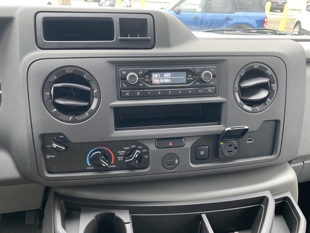 2025 Ford E-350 Base photo 17