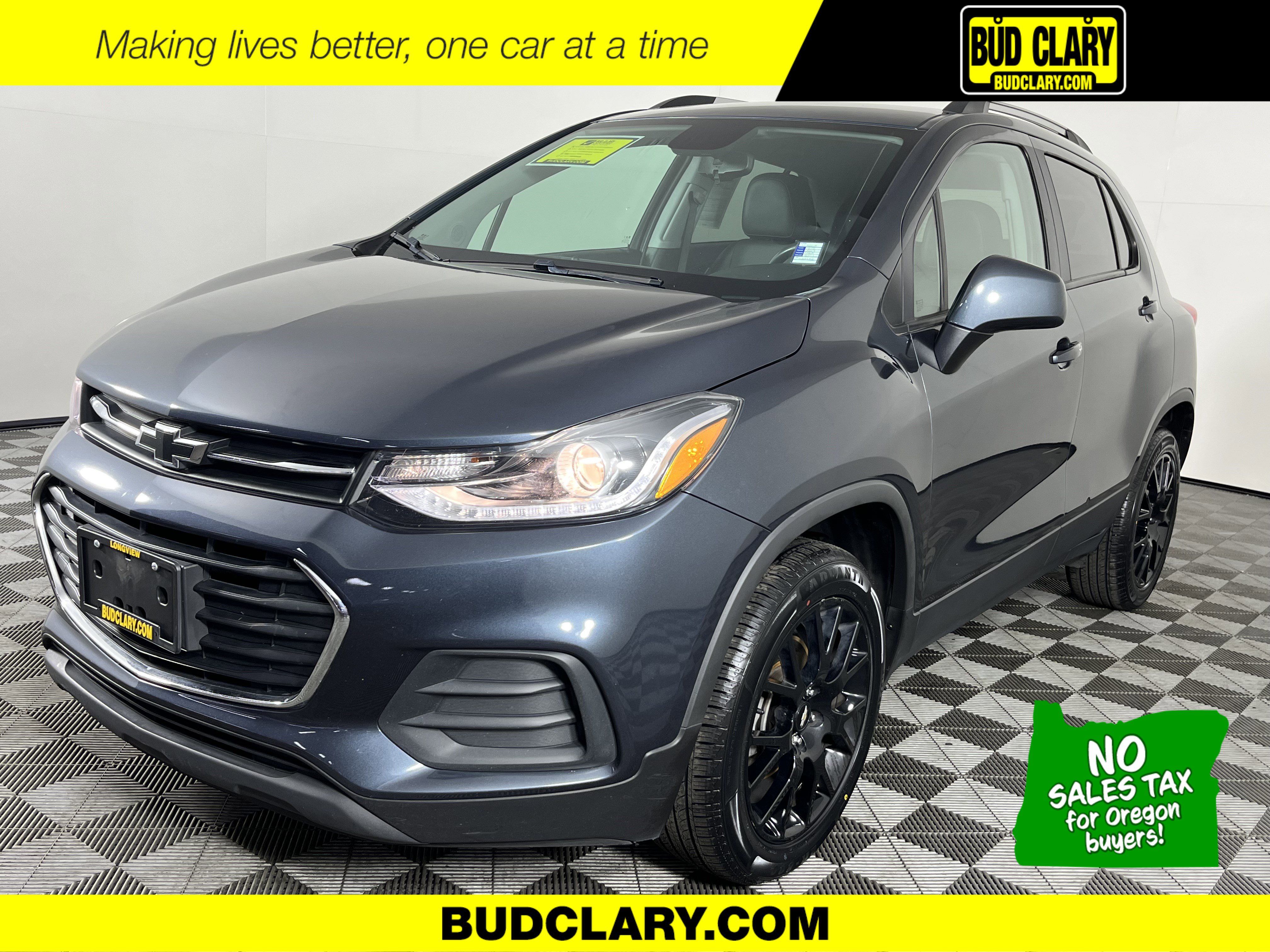 2022 Chevrolet Trax LT's photo