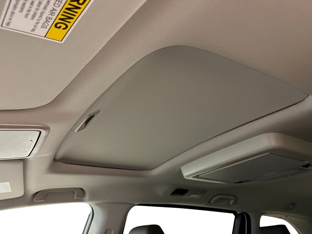 2026 Honda Odyssey Touring photo 19