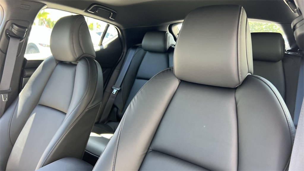 2025 Mazda Mazda3 Hatchback 2.5 s Preferred photo 2