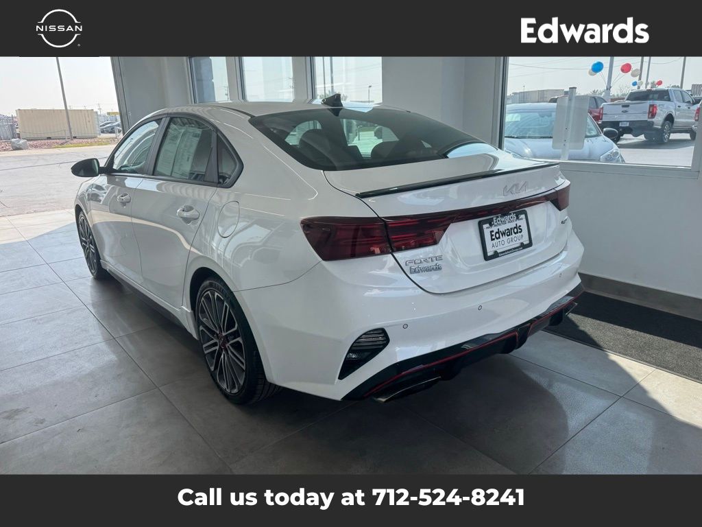 2023 Kia Forte GT photo 6