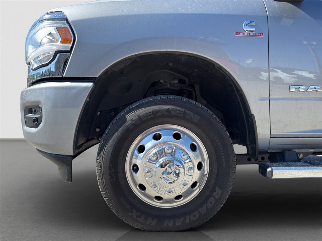 2024 Ram 3500 Laramie photo 5