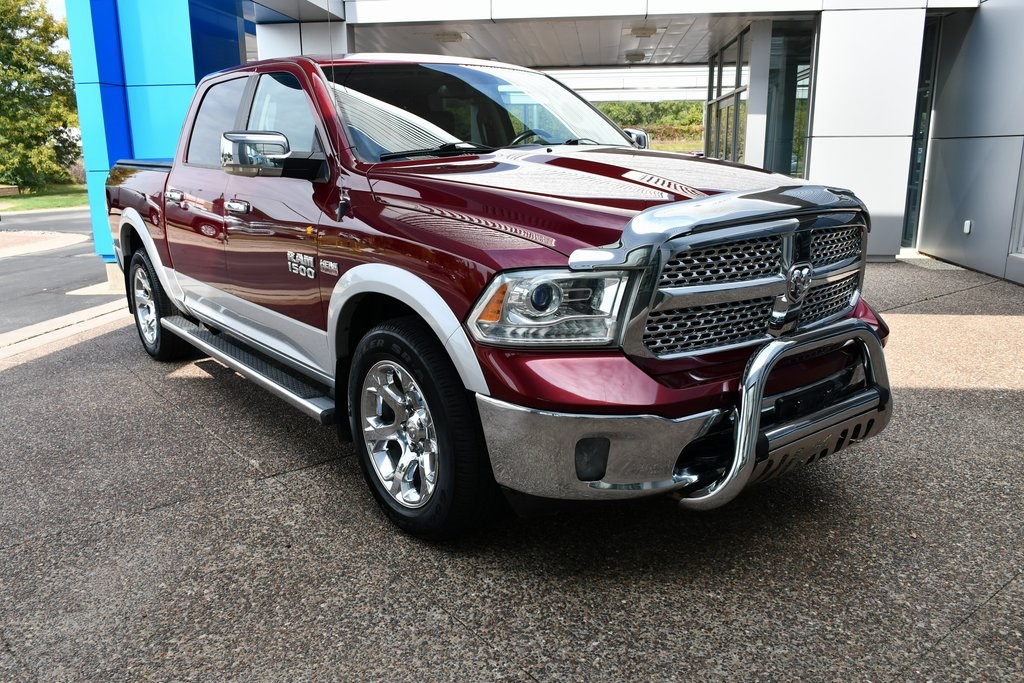 2016 Ram 1500 Laramie photo 11