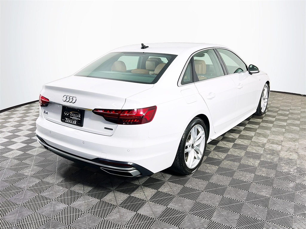 2023 Audi A4 45 S line Premium Plus photo 8