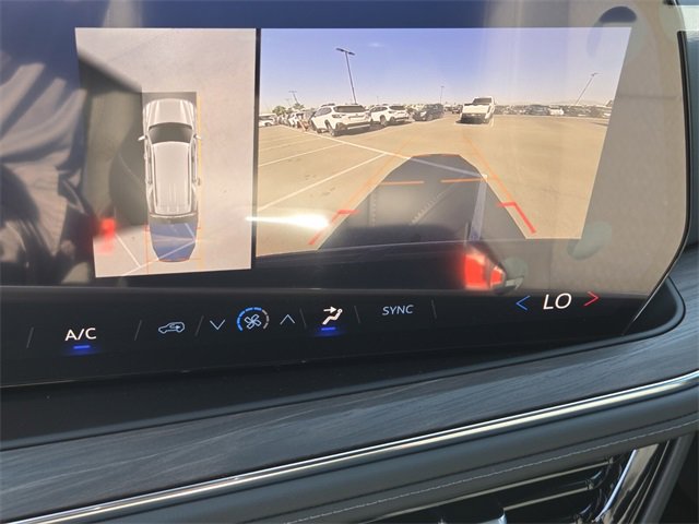2025 Chevrolet Tahoe LS photo 13
