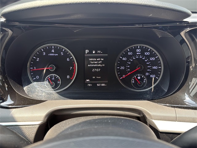 2022 Kia K5 GT-Line photo 17
