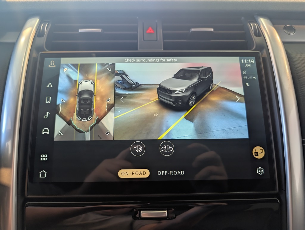 2025 Land Rover Discovery SE photo 16
