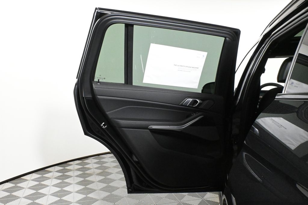 2026 Bmw X7 xDrive40i photo 32