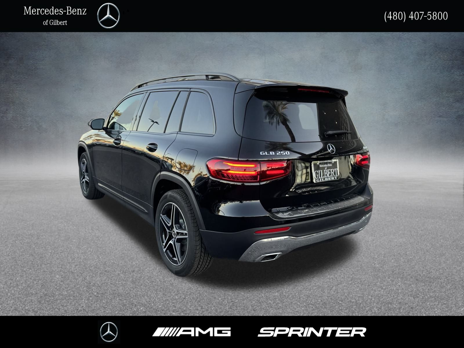 2026 Mercedes Benz GLB 250 4MATIC photo 4