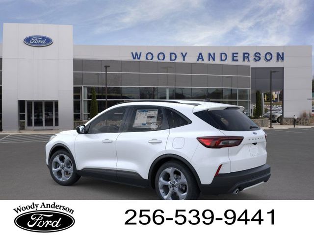 2025 Ford Escape ST-Line photo 4