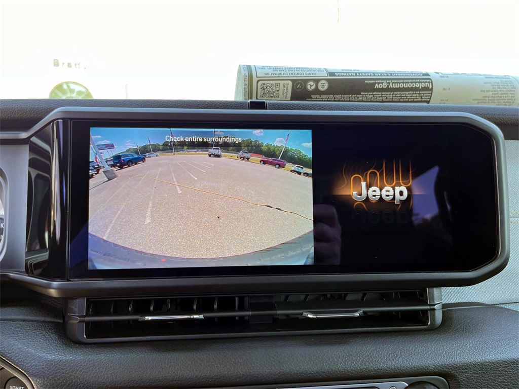 2025 Jeep Wrangler Sport S photo 18
